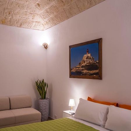 Melo Accommodations Apartment Abbrescia Bari Extérieur photo